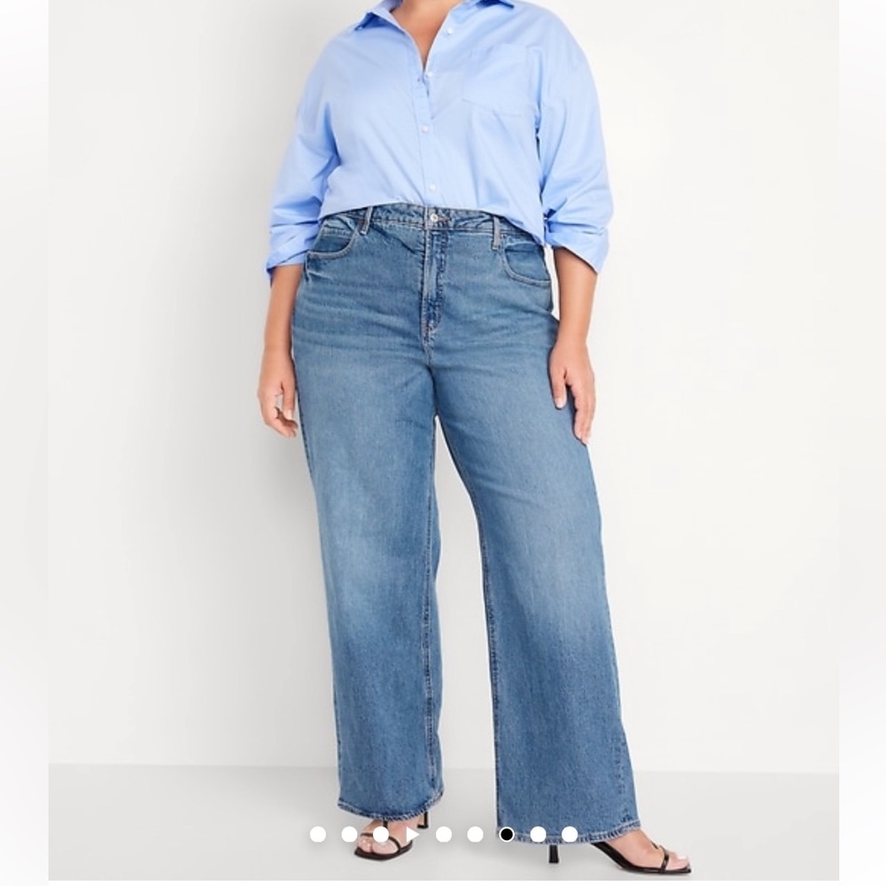 Old Navy size 18 sky-high wide leg jean in medium wash